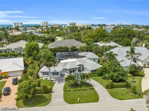 1627 Murex Lane Naples FL 34102