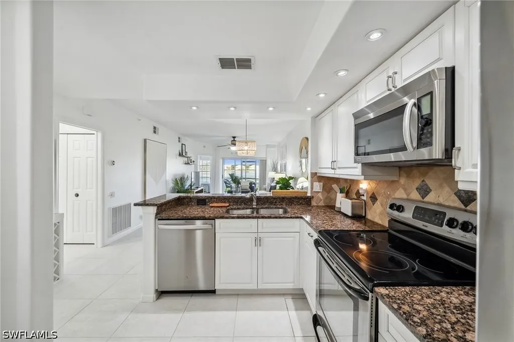 28068 Cavendish Court Bonita Springs FL 34135