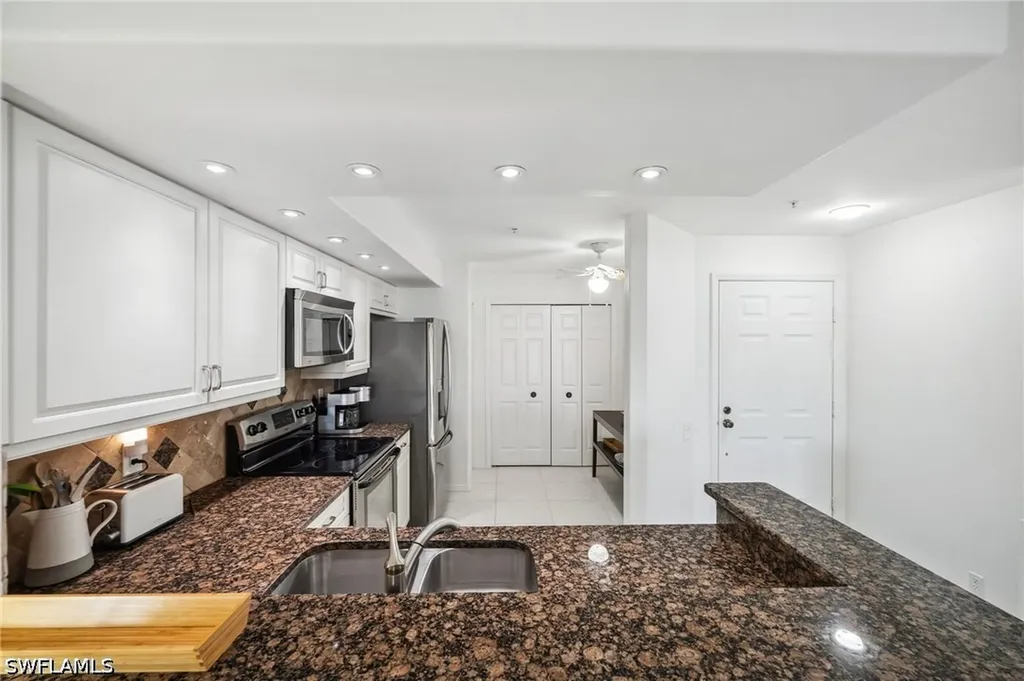 28068 Cavendish Court Bonita Springs FL 34135