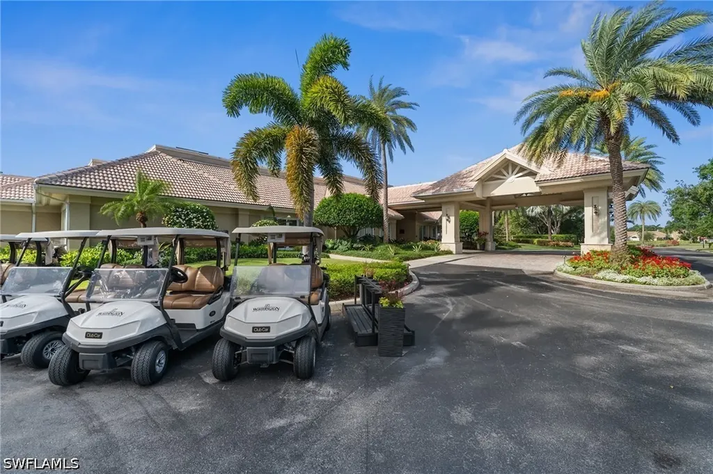 28068 Cavendish Court Bonita Springs FL 34135