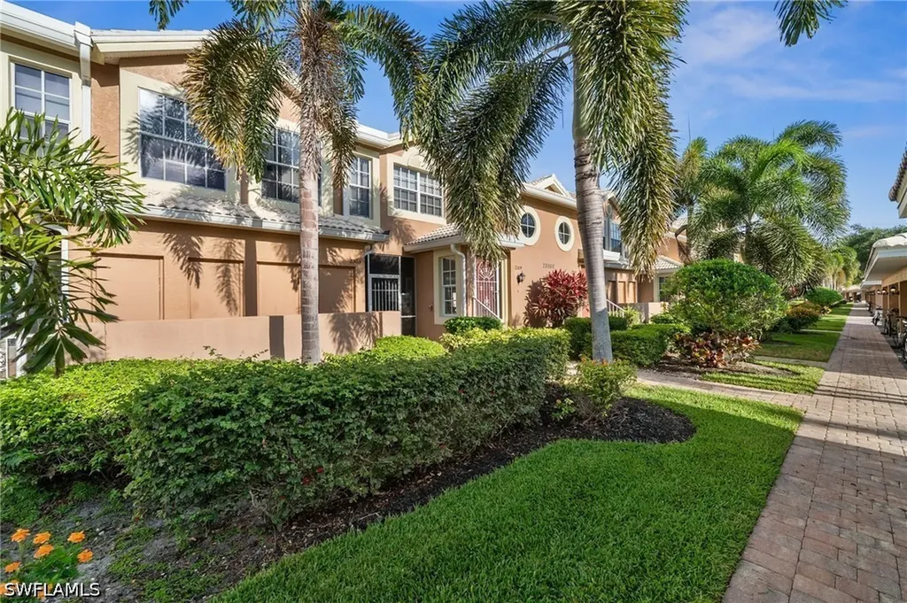 28068 Cavendish Court Bonita Springs FL 34135