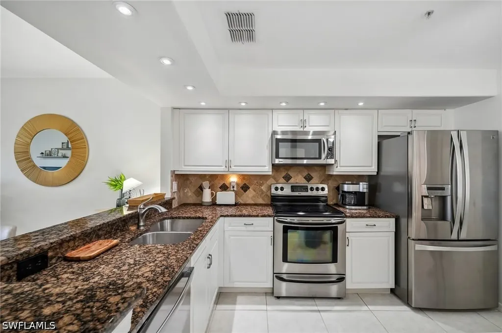 28068 Cavendish Court Bonita Springs FL 34135
