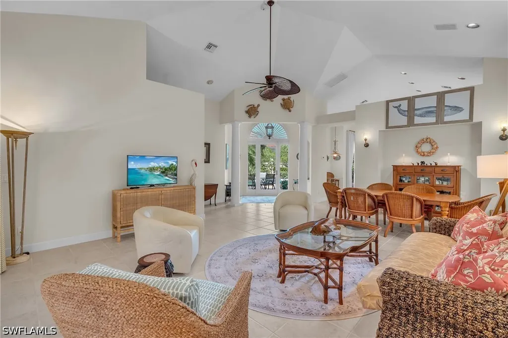 7060 Verde Way Naples FL 34108