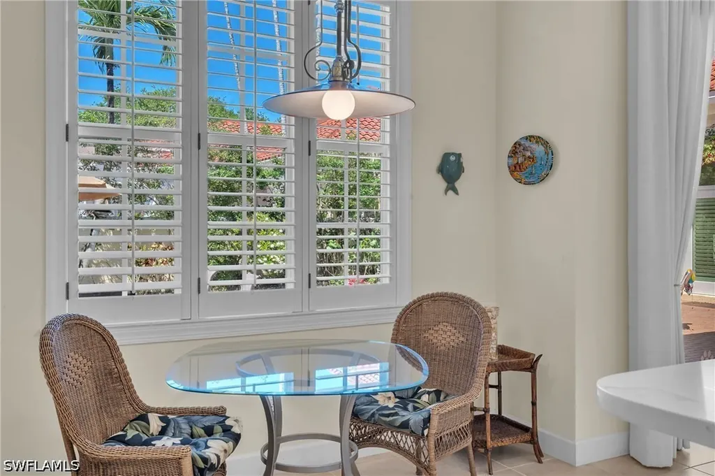 7060 Verde Way Naples FL 34108