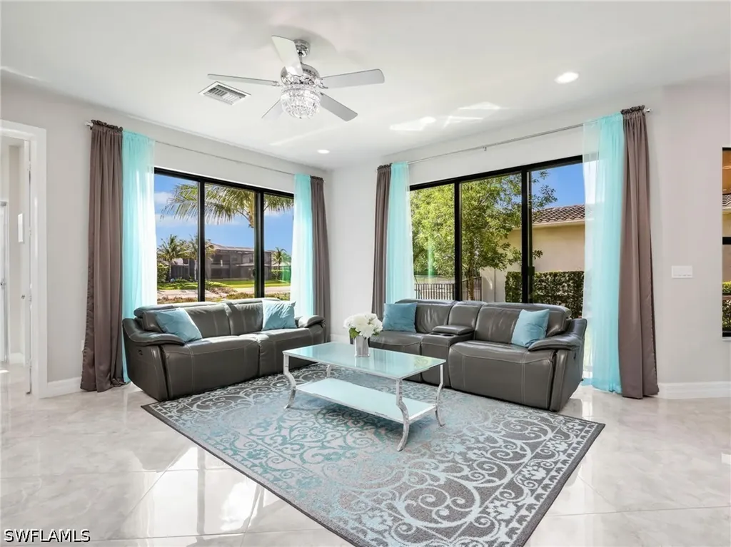 4716 Kensington Circle Naples FL 34119