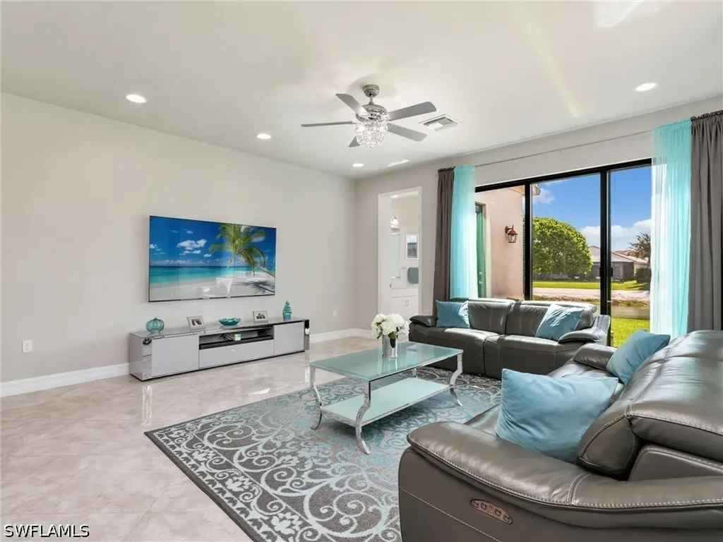 4716 Kensington Circle Naples FL 34119