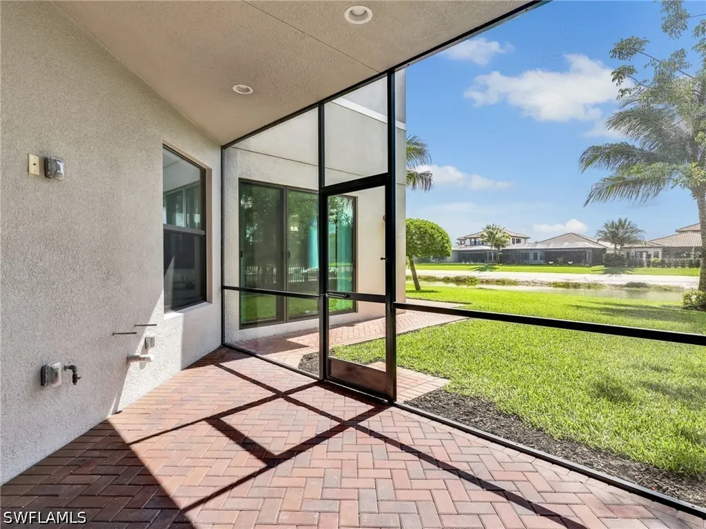 4716 Kensington Circle Naples FL 34119