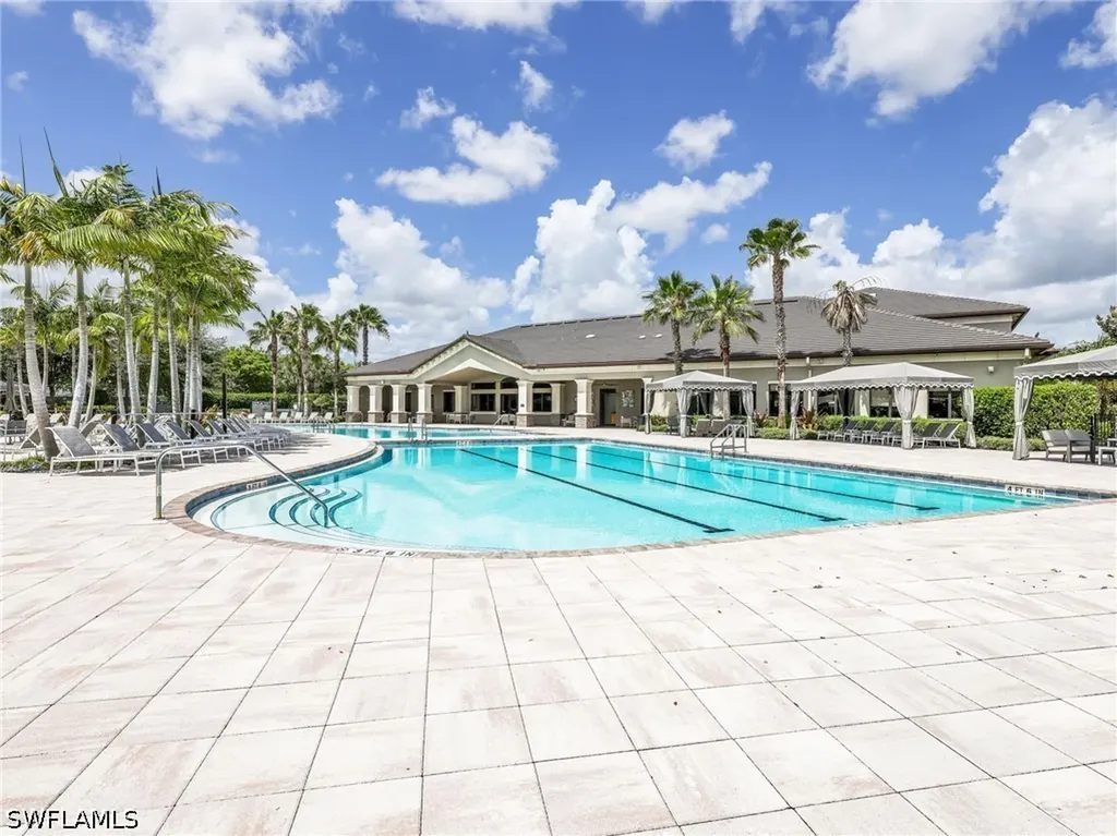 4716 Kensington Circle Naples FL 34119