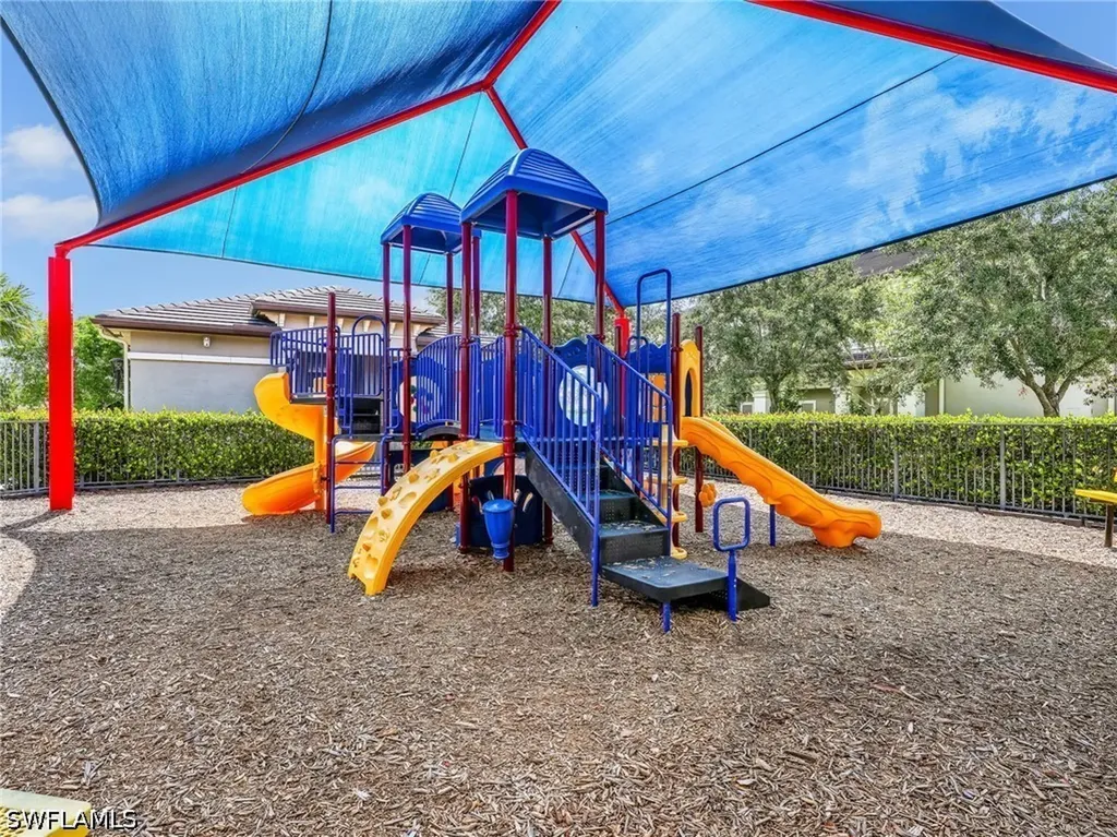 4716 Kensington Circle Naples FL 34119