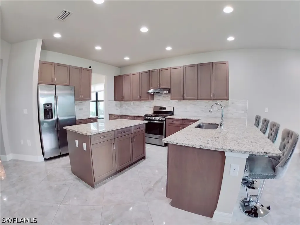 4716 Kensington Circle Naples FL 34119
