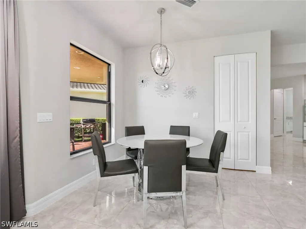 4716 Kensington Circle Naples FL 34119
