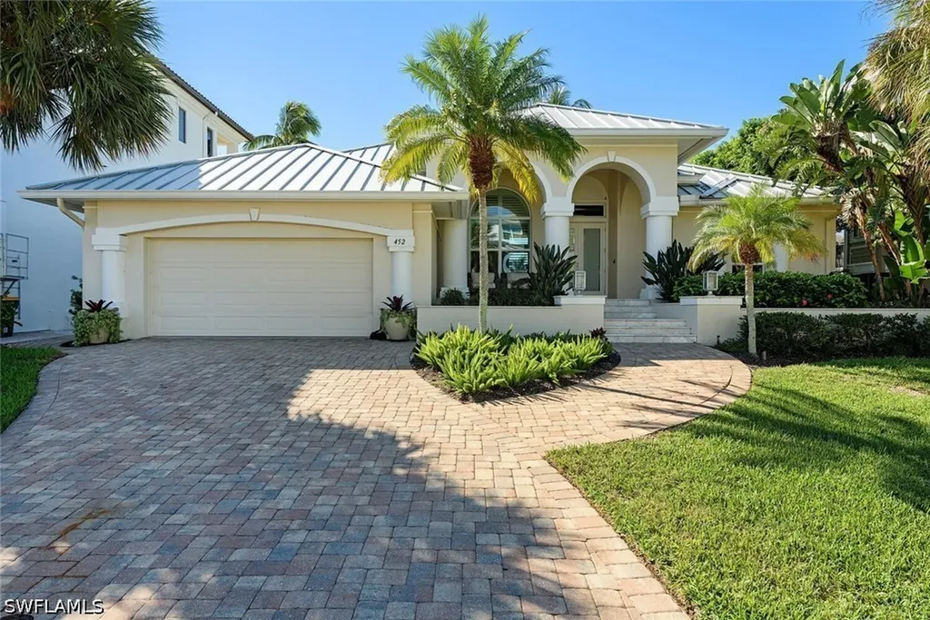 452 Willet Avenue Naples FL 34108