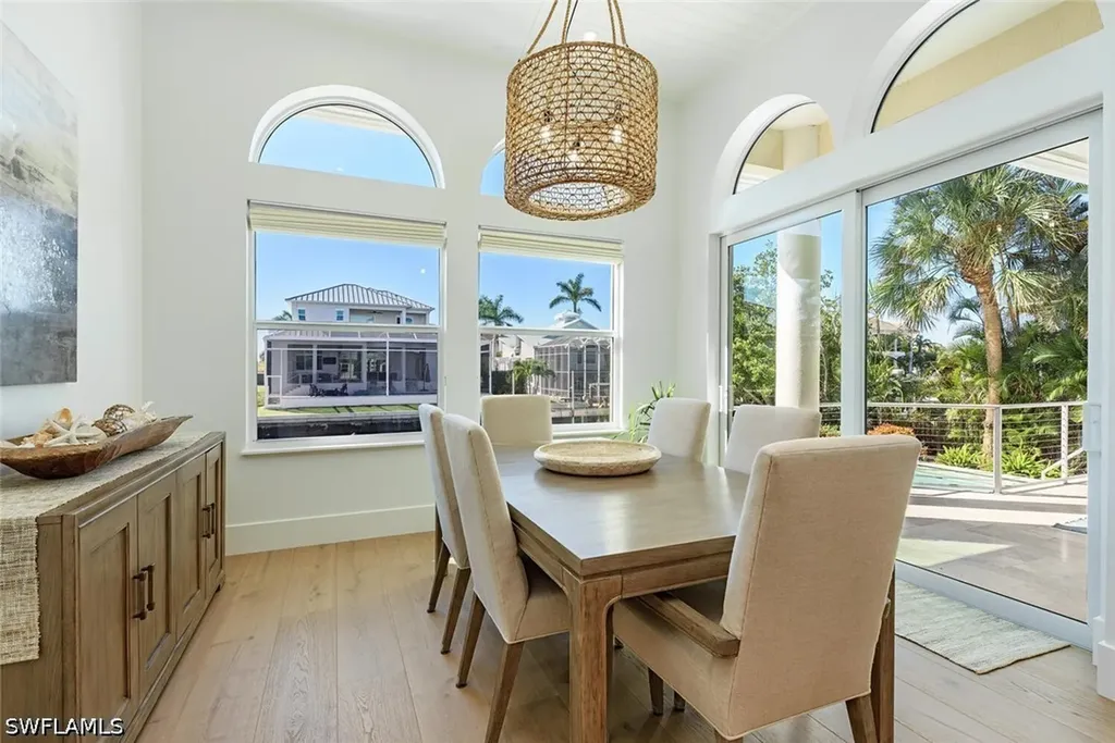 452 Willet Avenue Naples FL 34108