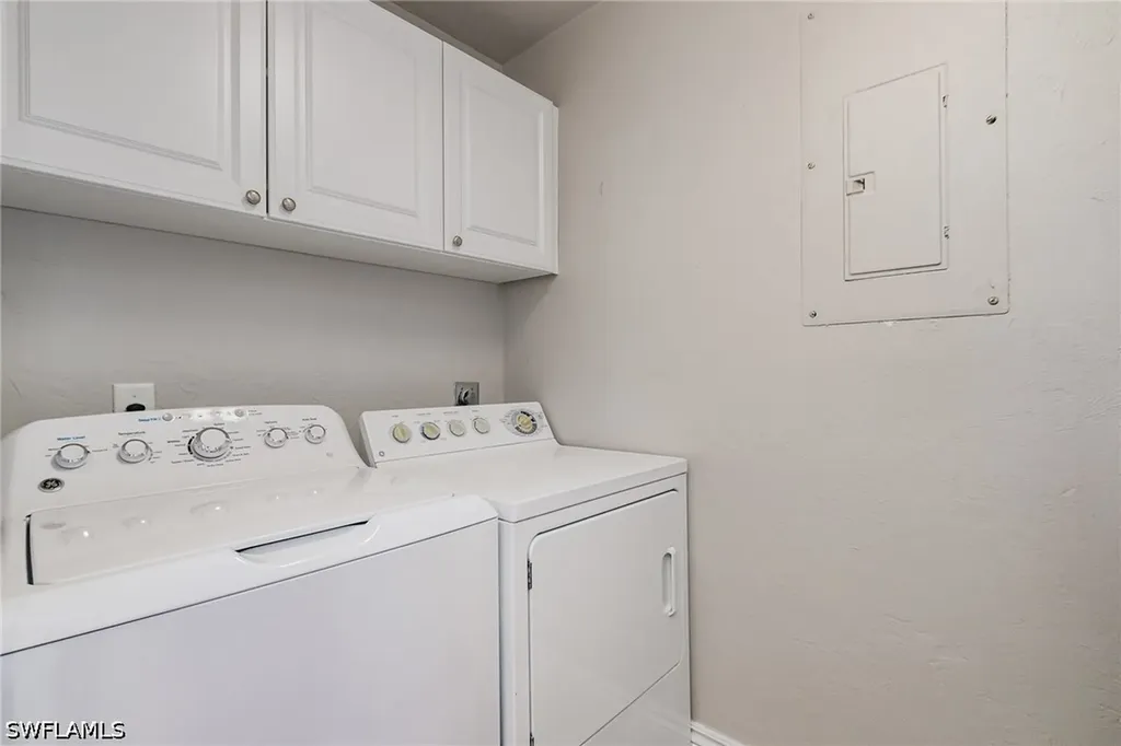 4822-4824 Gary Road Bonita Springs FL 34134