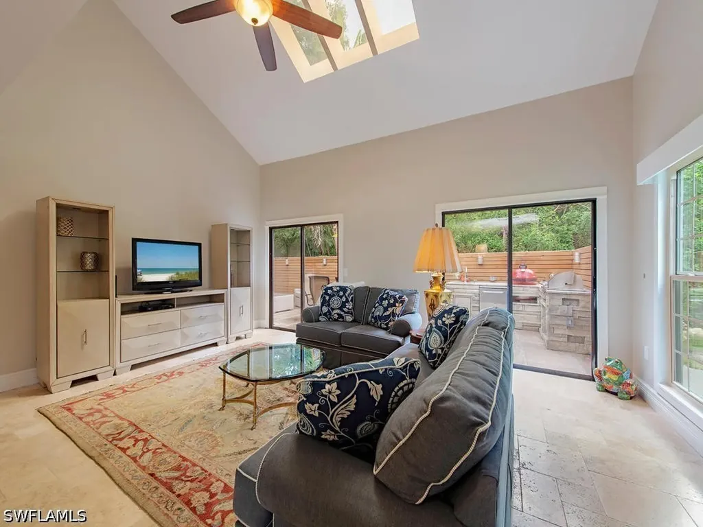 840 Meadowland Drive Naples FL 34108