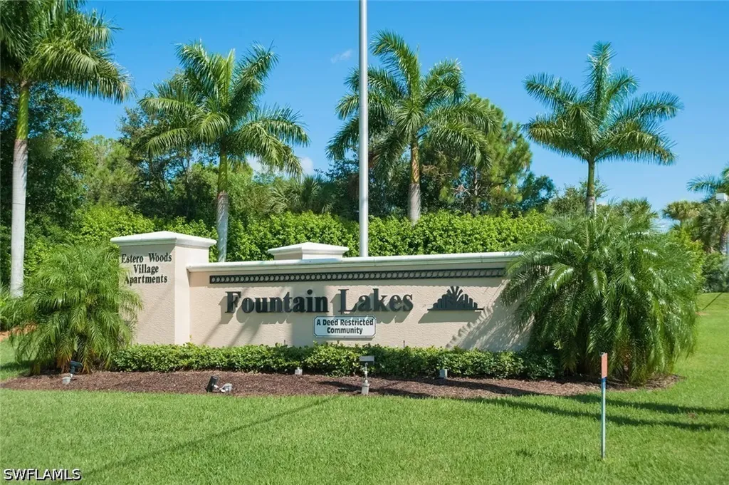 3728 Stone Way Estero FL 33928-2398