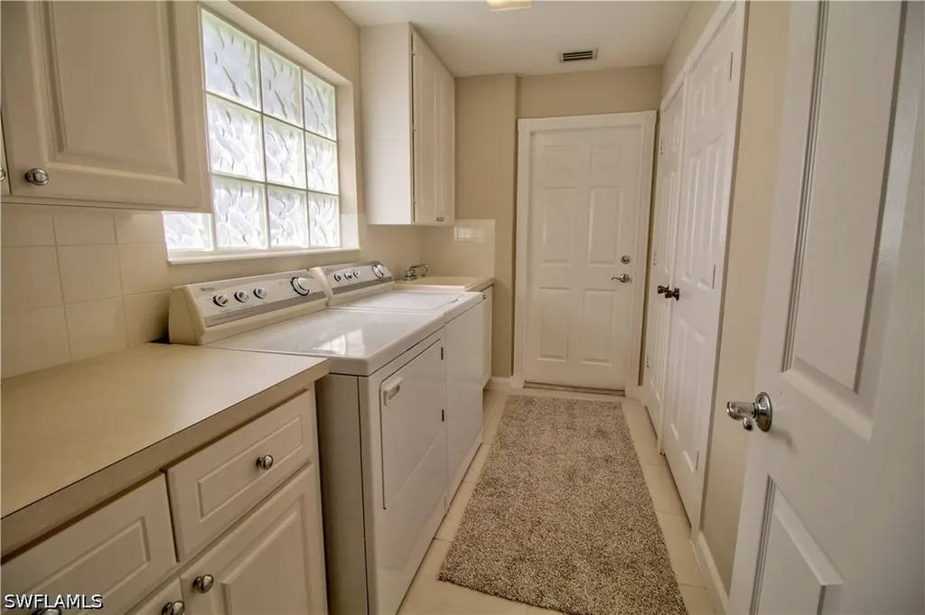 7840 Ionio Court Naples FL 34114