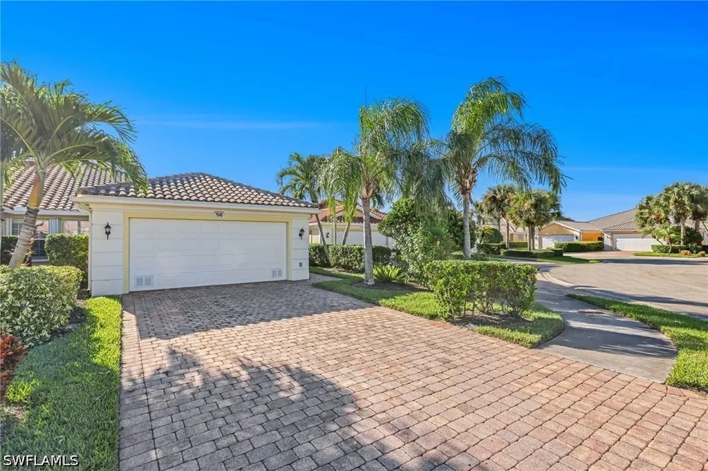 7840 Ionio Court Naples FL 34114