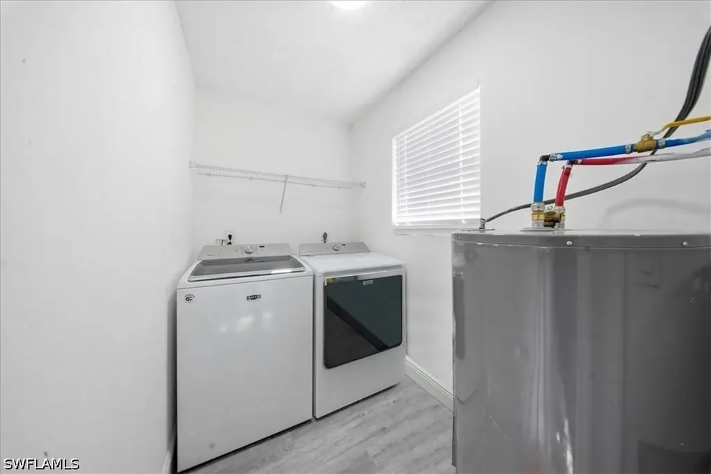 360 Desoto Boulevard S Naples FL 34117