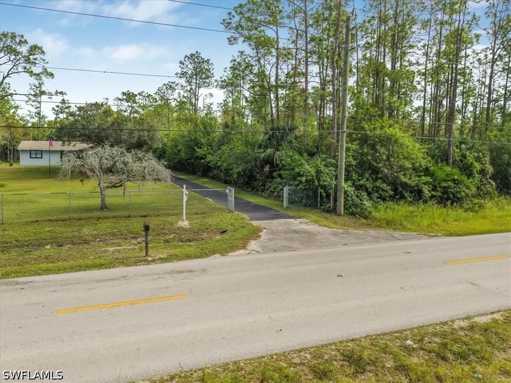 360 Desoto Boulevard S Naples FL 34117