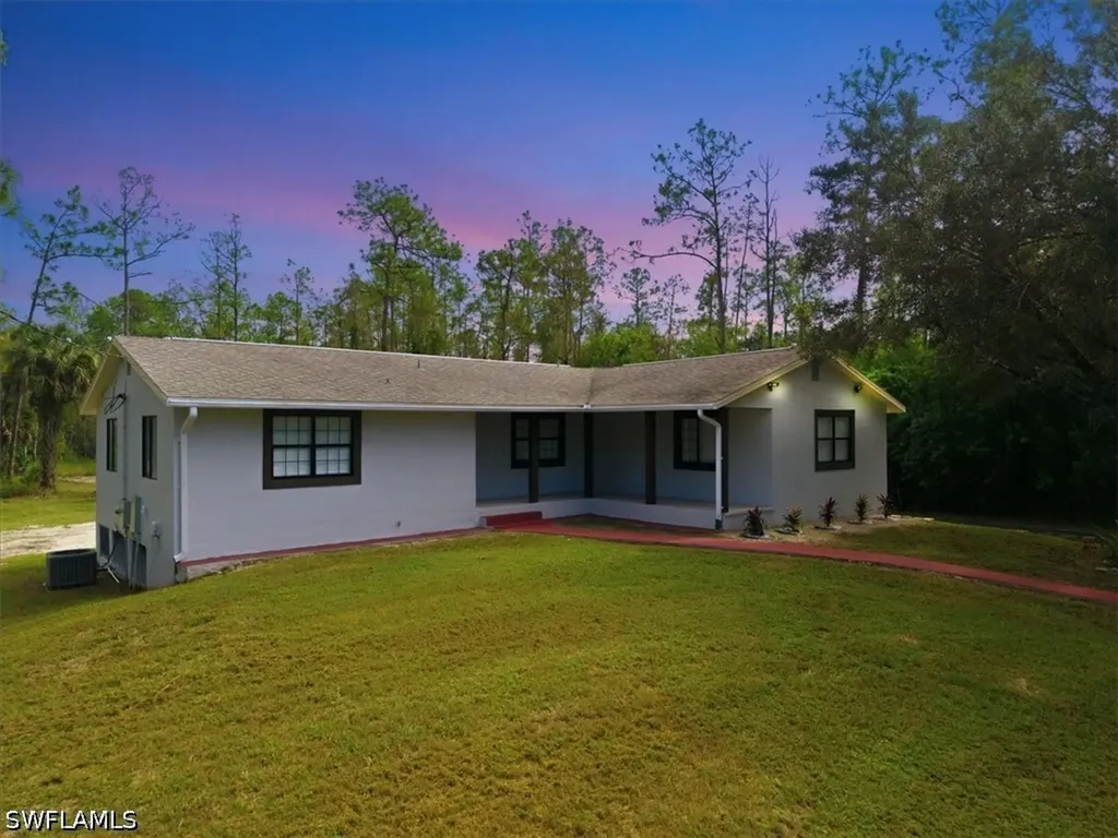 360 Desoto Boulevard S Naples FL 34117