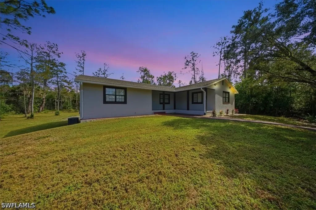 360 Desoto Boulevard S Naples FL 34117
