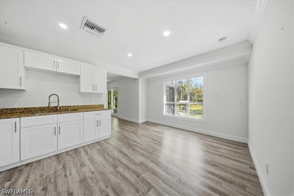 360 Desoto Boulevard S Naples FL 34117