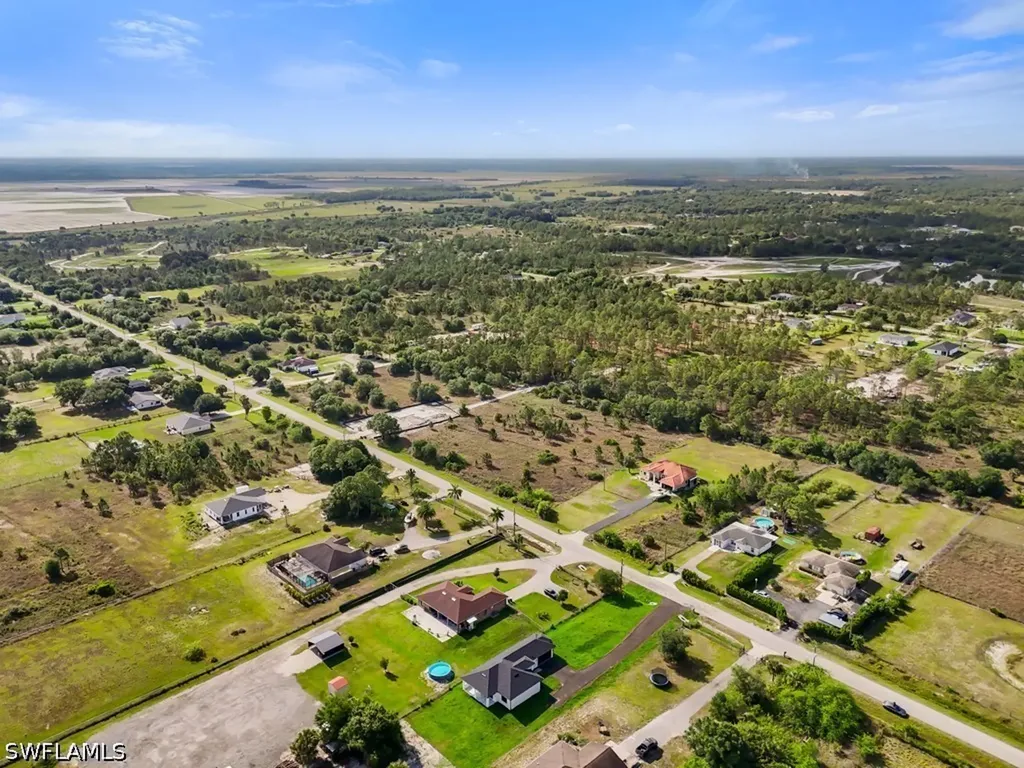 4121 66th Avenue NE Naples FL 34120