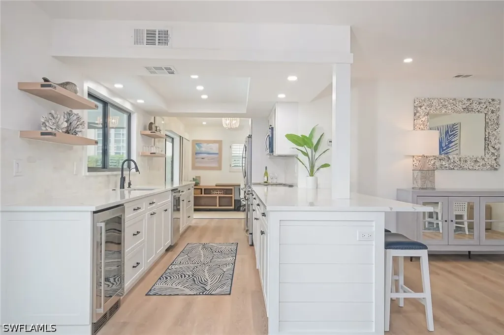1420 Jewel Box Avenue Naples FL 34102