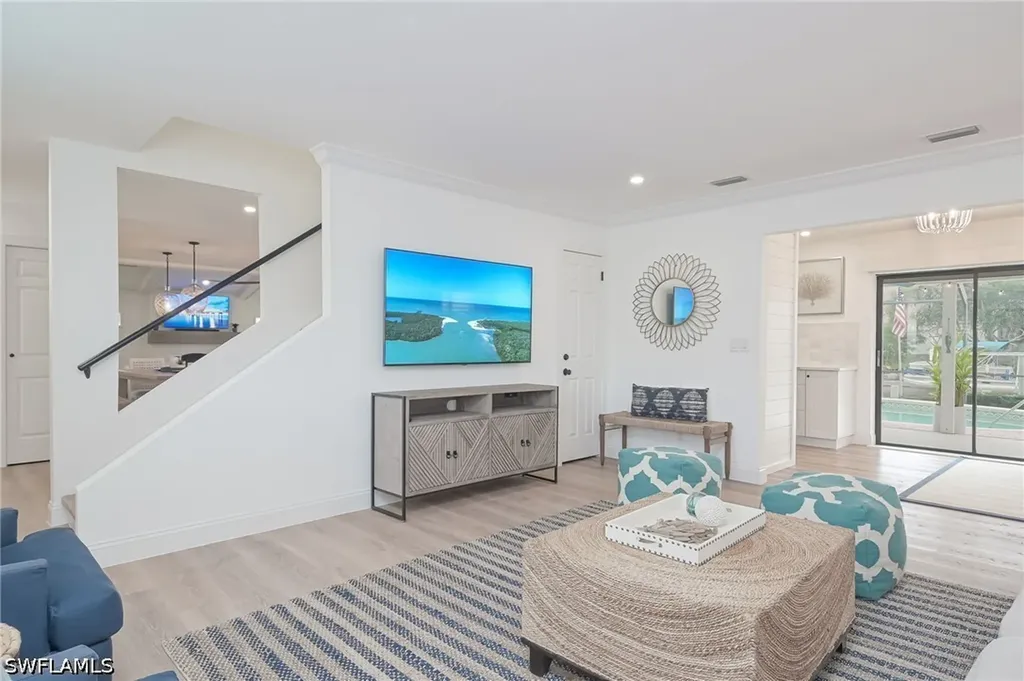 1420 Jewel Box Avenue Naples FL 34102