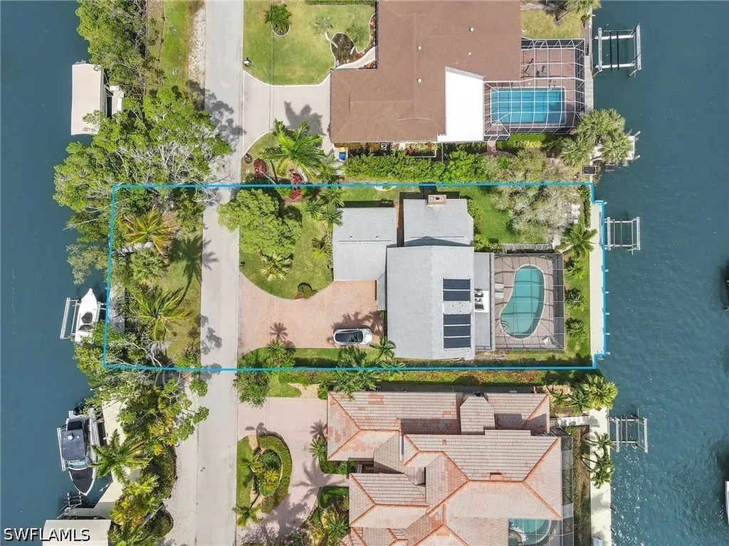 1420 Jewel Box Avenue Naples FL 34102
