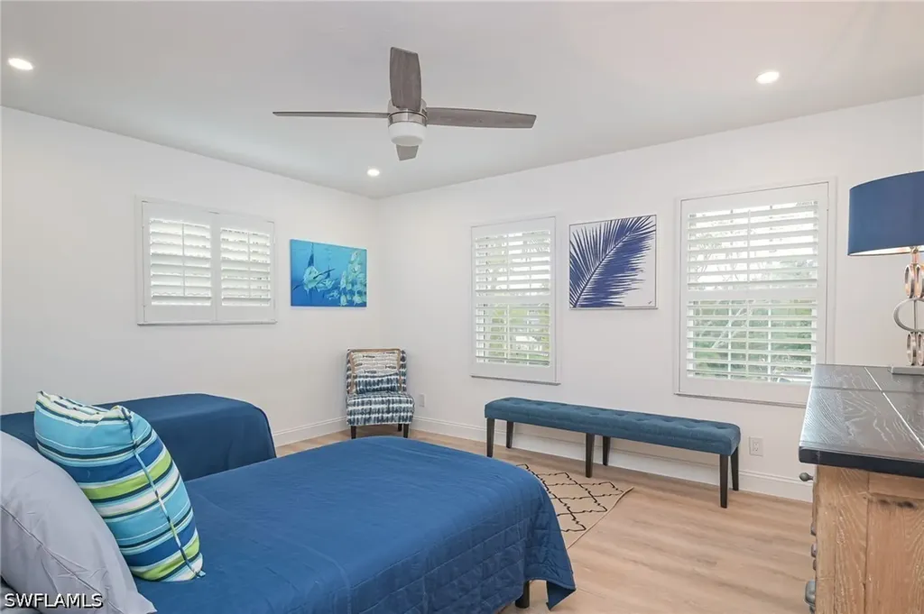 1420 Jewel Box Avenue Naples FL 34102