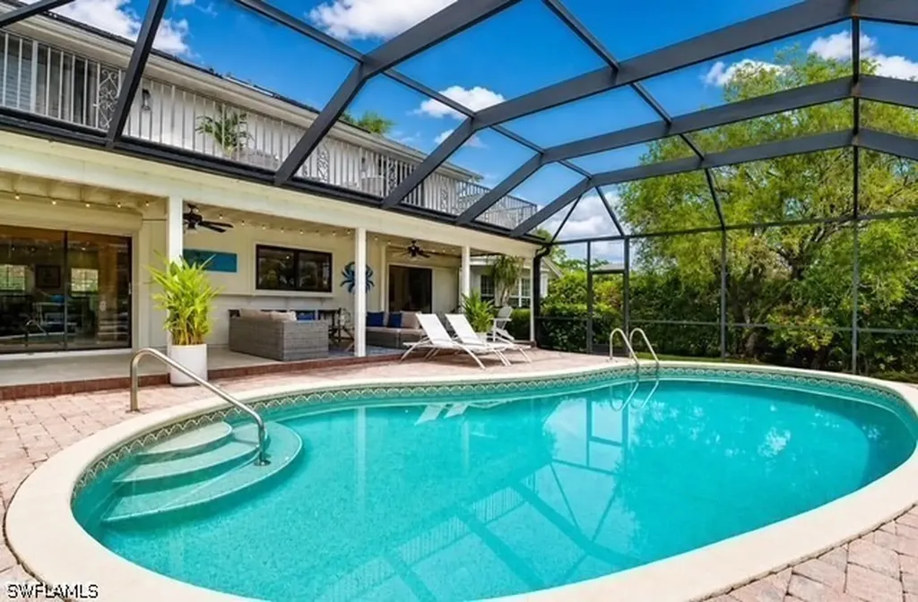 1420 Jewel Box Avenue Naples FL 34102