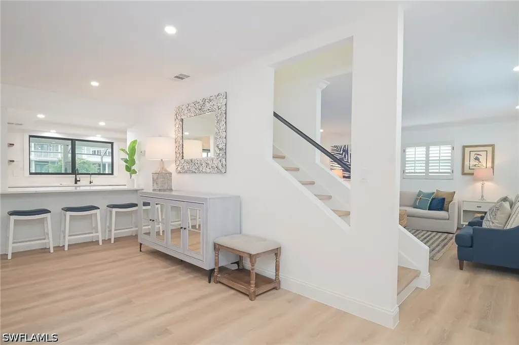 1420 Jewel Box Avenue Naples FL 34102