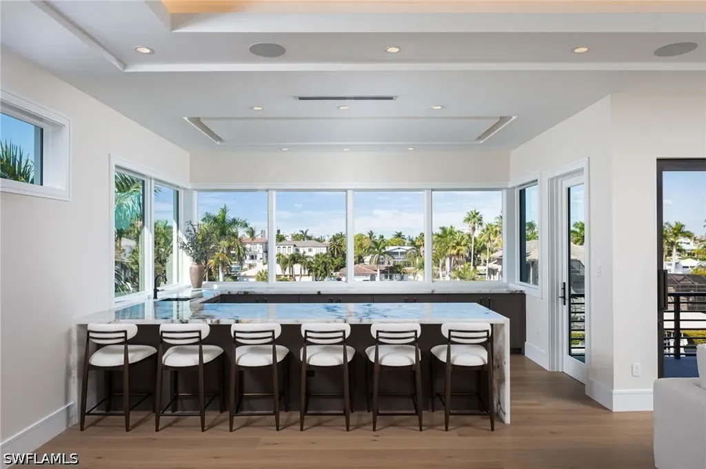 223 Bayview Avenue Naples FL 34108