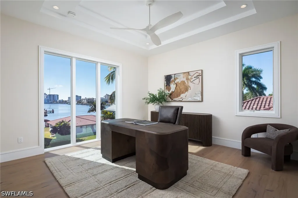 223 Bayview Avenue Naples FL 34108