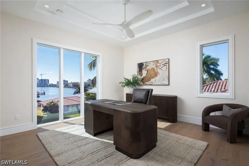 223 Bayview Avenue Naples FL 34108