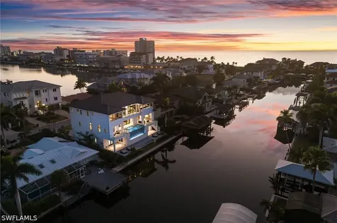 223 Bayview Avenue Naples FL 34108