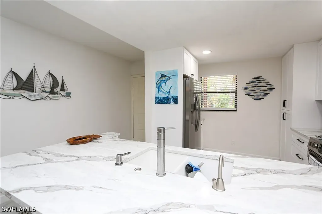 1765 Courtyard Way Naples FL 34112