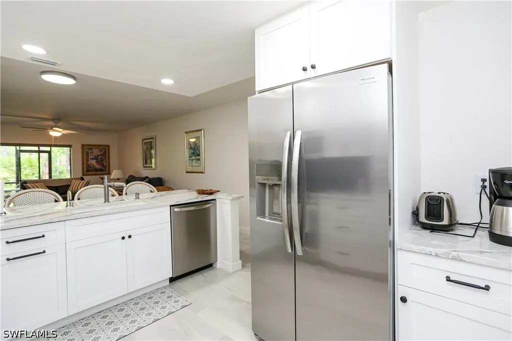 1765 Courtyard Way Naples FL 34112