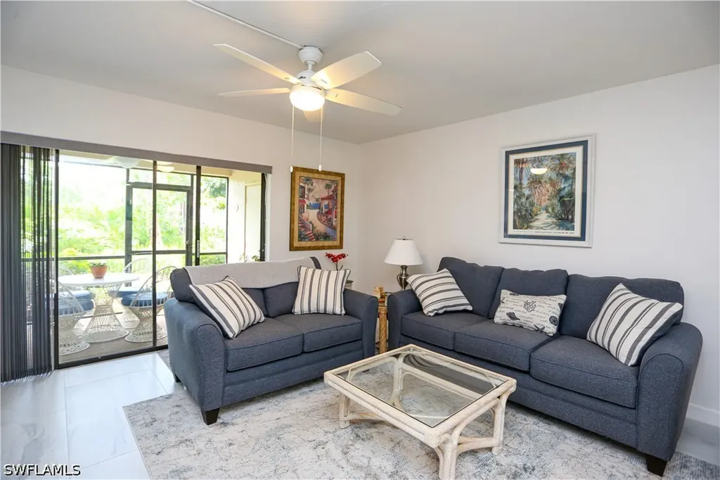 1765 Courtyard Way Naples FL 34112