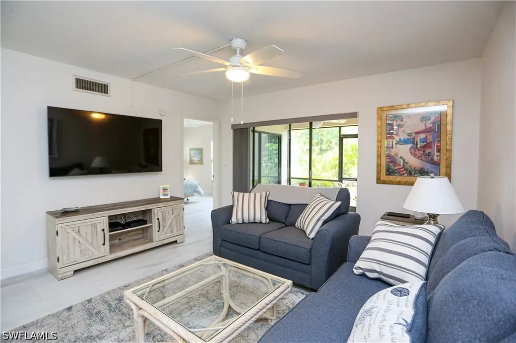 1765 Courtyard Way Naples FL 34112