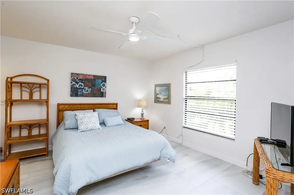1765 Courtyard Way Naples FL 34112