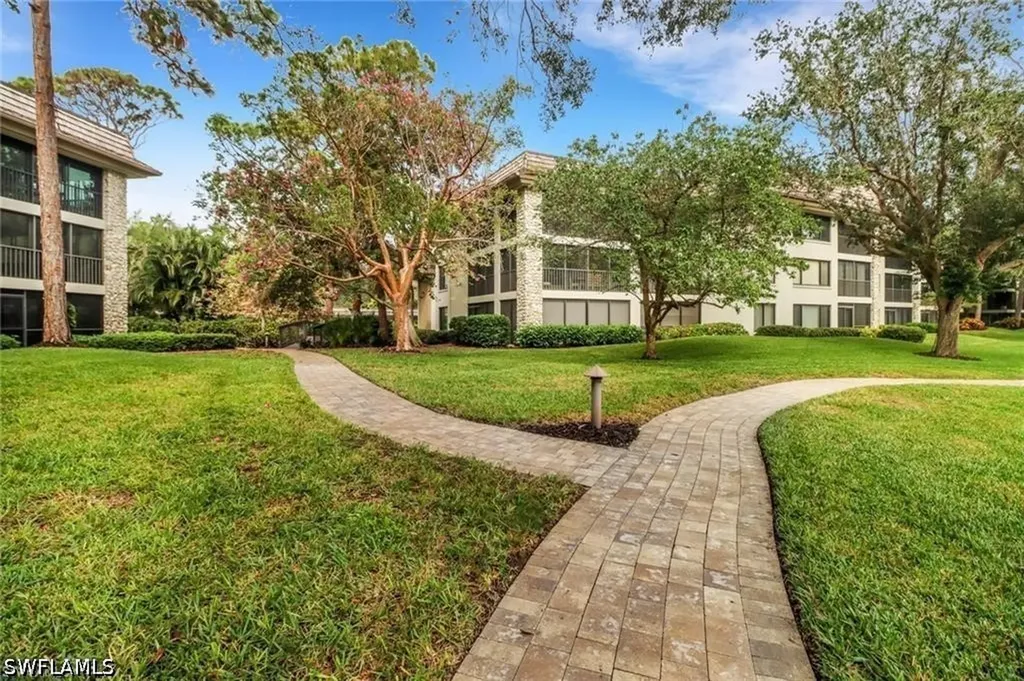 5964 Pelican Bay Boulevard Naples FL 34108