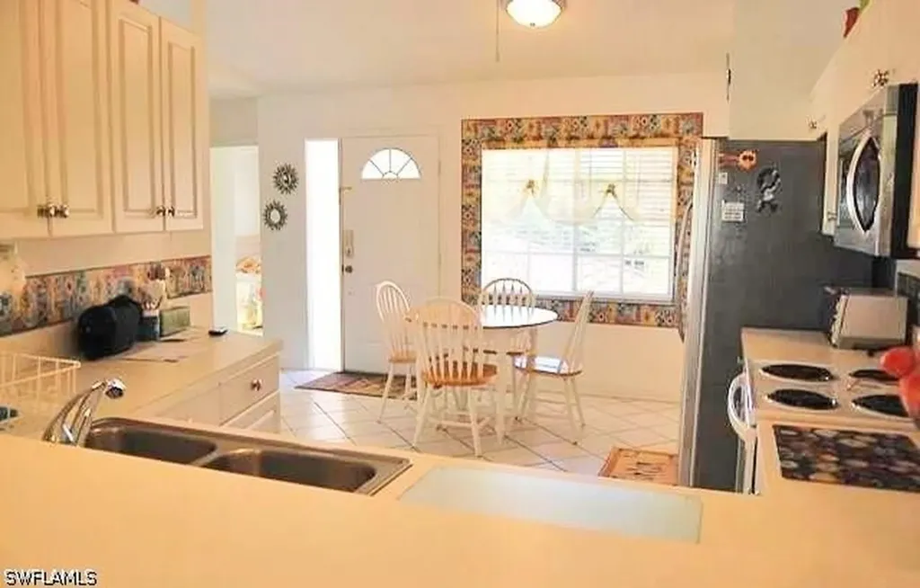 120 Asaf Drive Naples FL 34104
