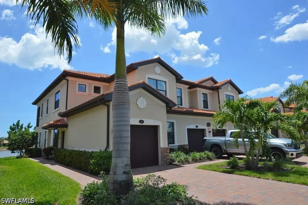 26197 Palace Lane Bonita Springs FL 34135