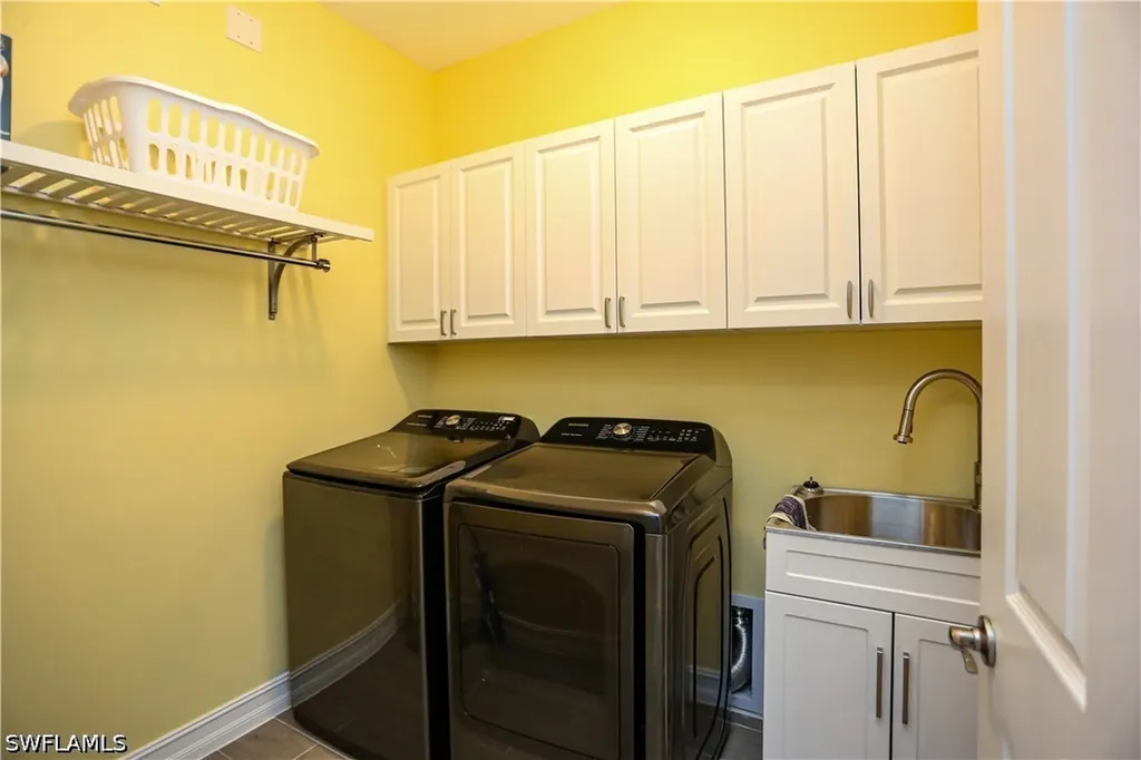 16579 Crescent Beach Way Bonita Springs FL 34135