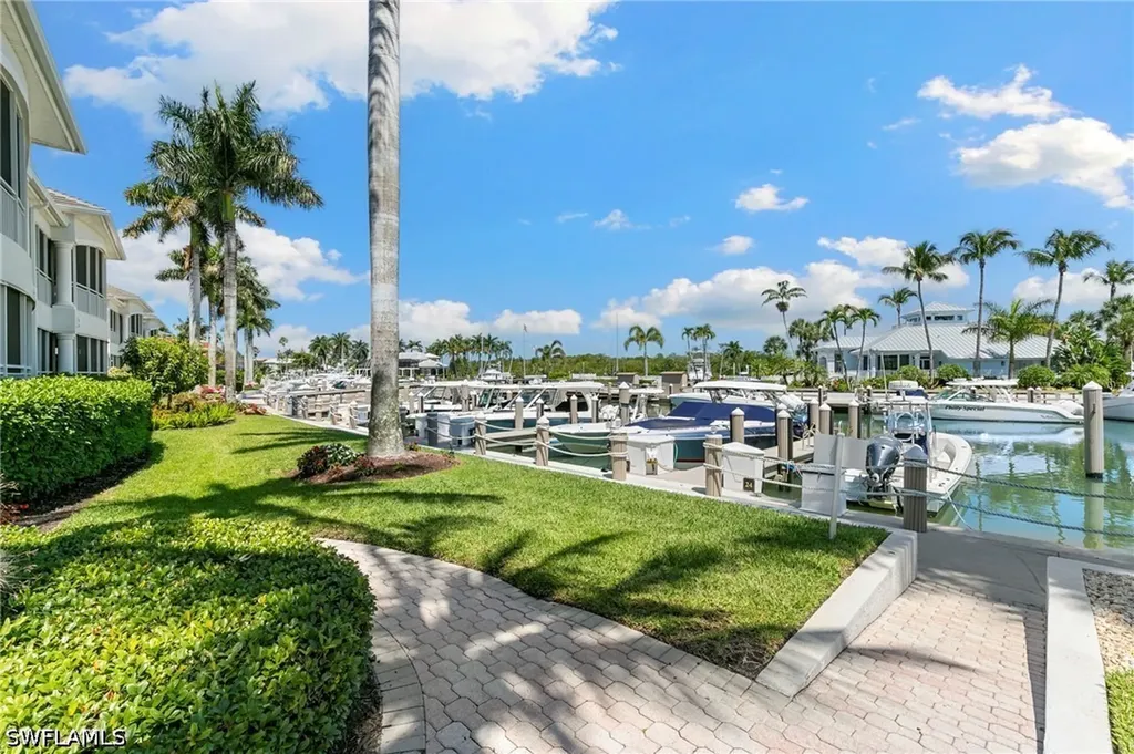 1733 Gulfstar Drive S Naples FL 34112