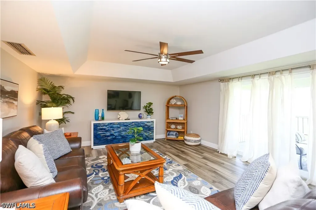 195 Peppermint Lane Naples FL 34112