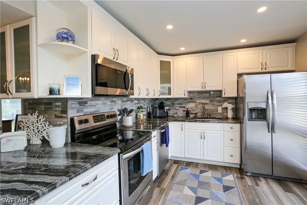 195 Peppermint Lane Naples FL 34112